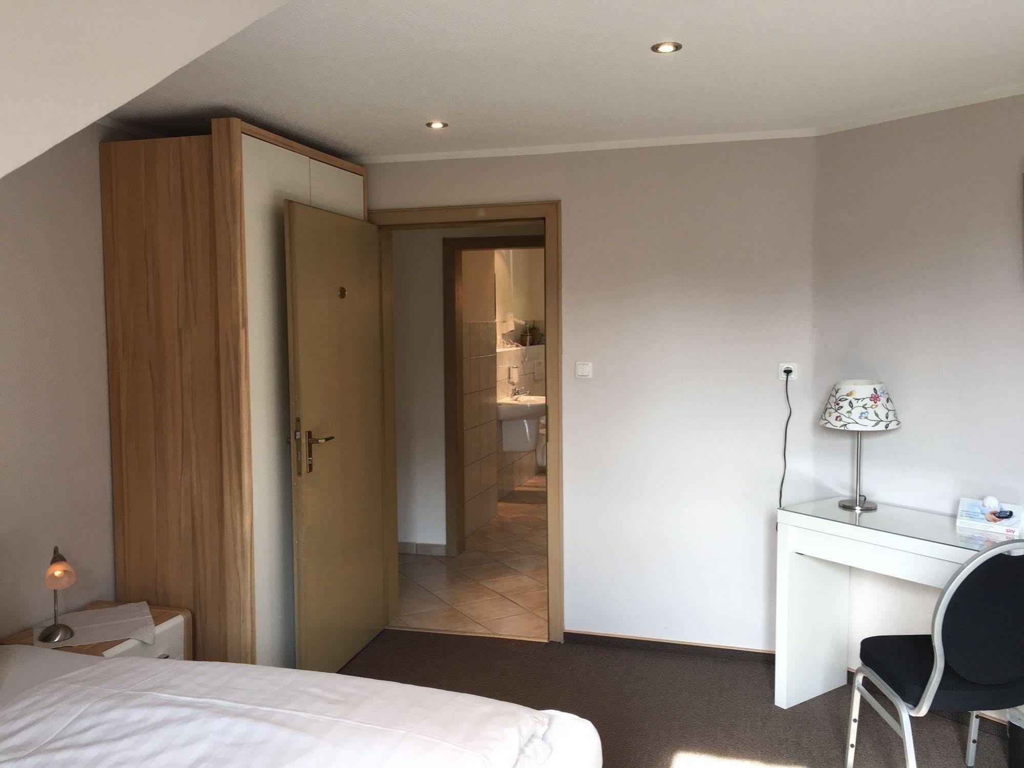 Landhaus Hotel Goeke Hövelhof المظهر الخارجي الصورة