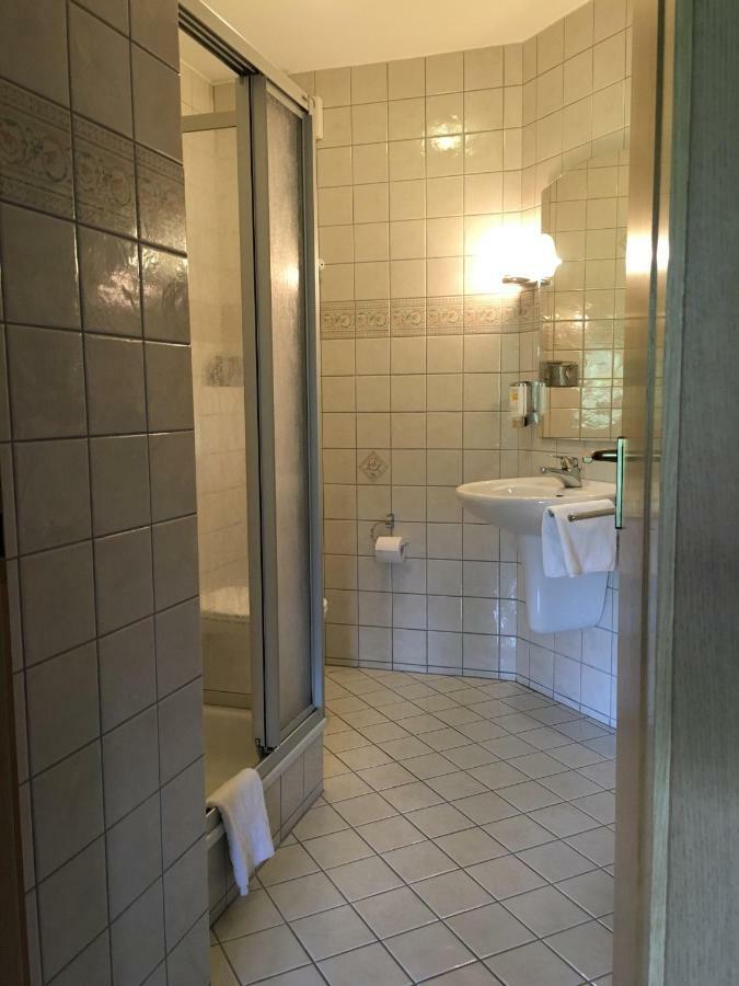 Landhaus Hotel Goeke Hövelhof المظهر الخارجي الصورة